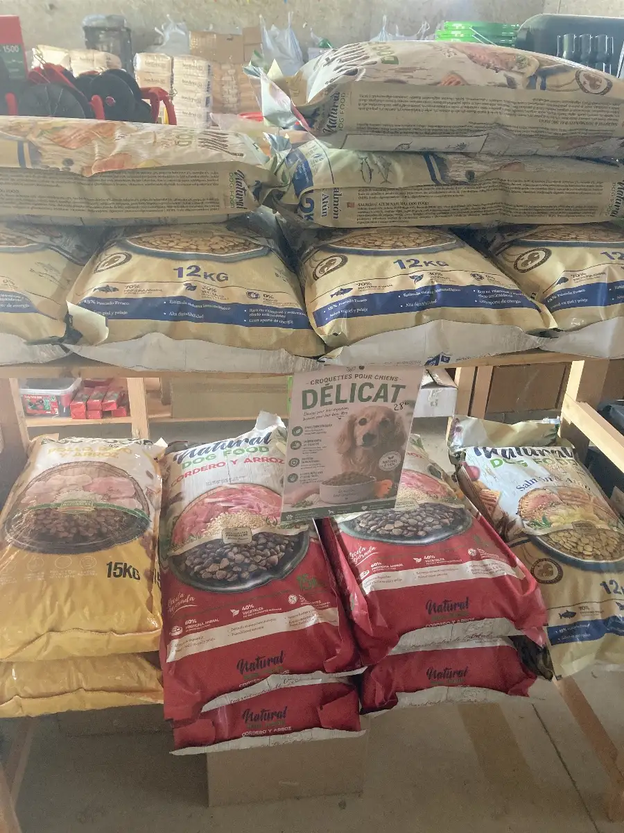 Natural dog food : 15 kg croquette spécialisée